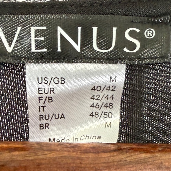 Venus Black Sheer Floral Embroidered Tie-Front Top. Size M - Picture 2 of 7